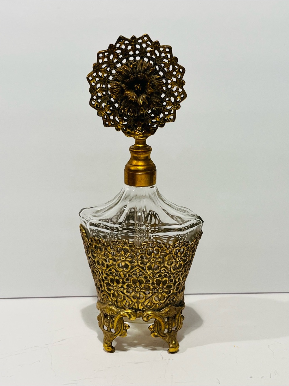 Vintage Ornate 24K Gold Plated Ormolu Filigree Globe Perfume Bottle 7.5”